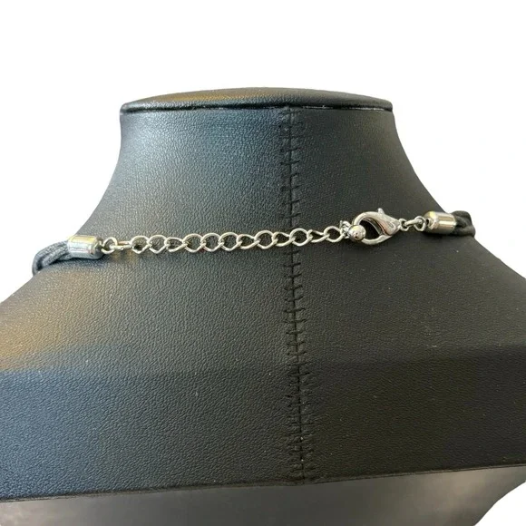 Drop Pendant Necklace Antiqued Metal Design Embossed Black‎ Multi-strand Cord - Picture 3 of 16